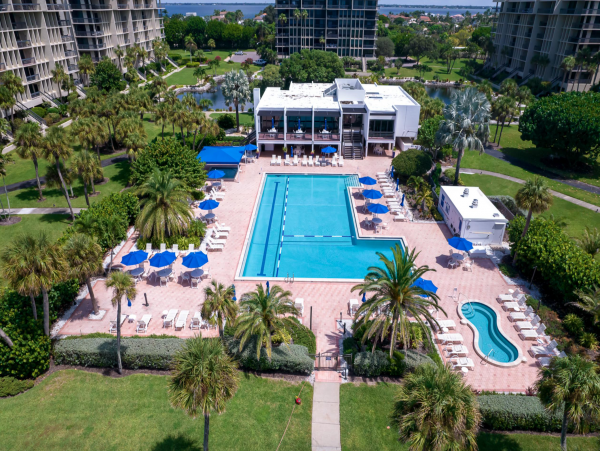 Luxury Vacation Condo in Longboat Key Sleeps 4 Guests
